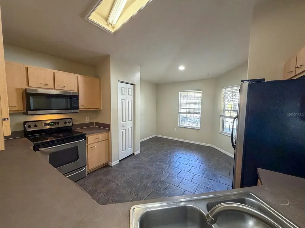 2131 NW 52nd Place Gainesville FL 32605