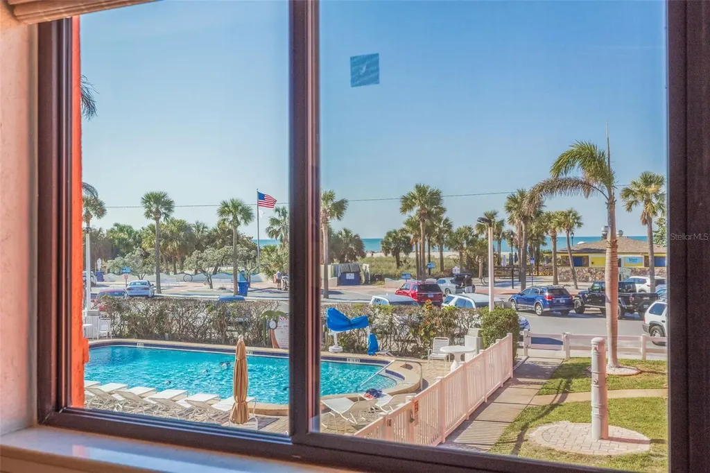 6800 Sunset Way St Pete Beach FL 33706