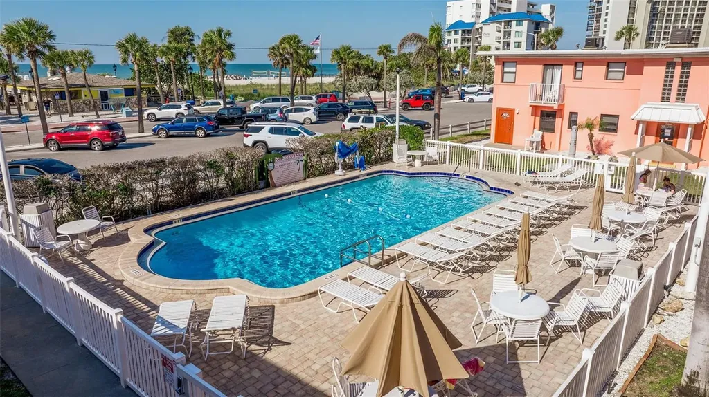 6800 Sunset Way St Pete Beach FL 33706