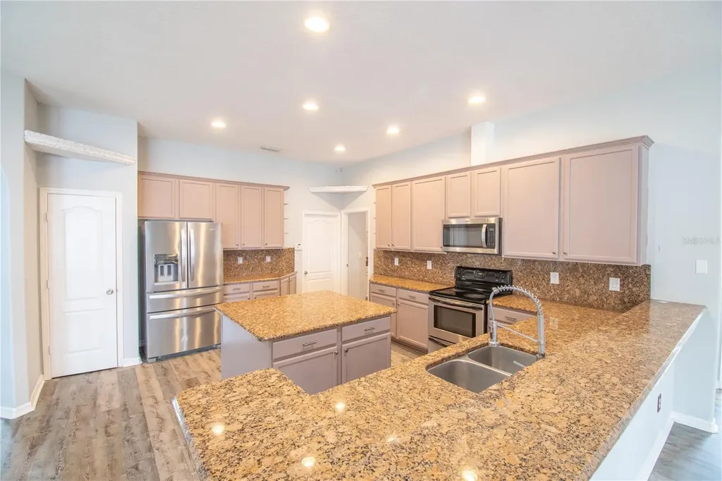 112 Olympus Drive Ocoee FL 34761
