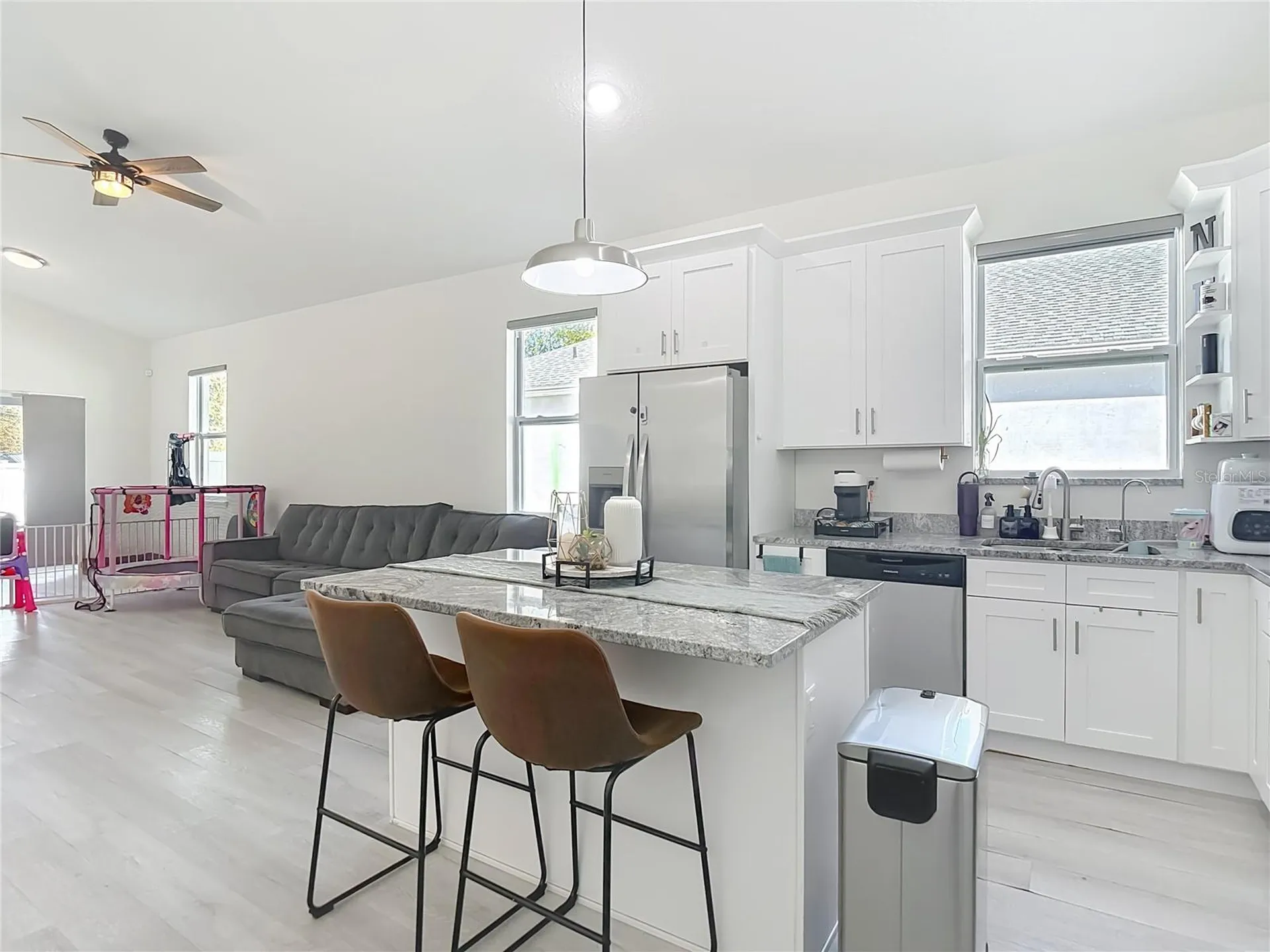 1747 S Oak Street Seffner FL 33584