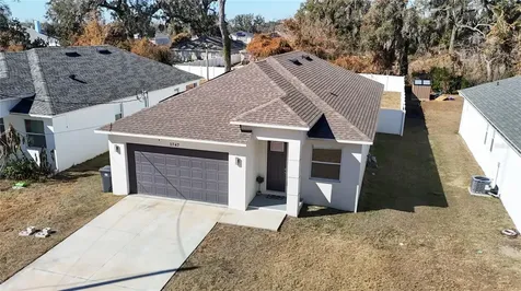 1747 S Oak Street Seffner FL 33584