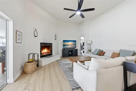 9115 NW 170th Street Alachua FL 32615