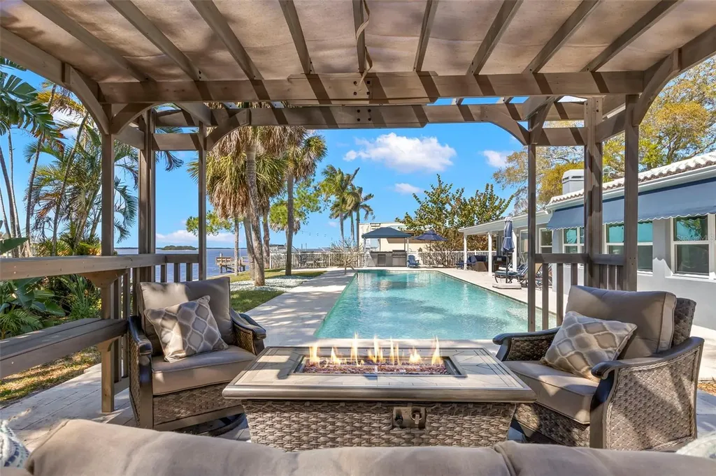 101 Shore Drive Dunedin FL 34698