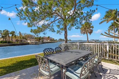 101 Shore Drive Dunedin FL 34698
