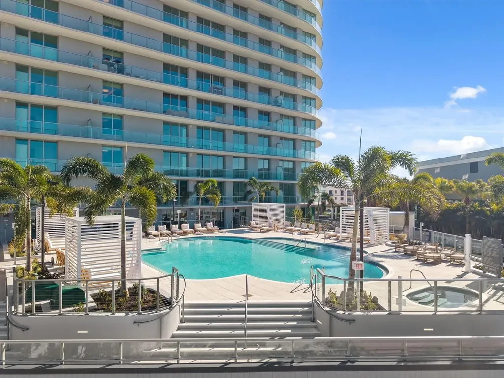 400 Central Avenue St Petersburg FL 33701
