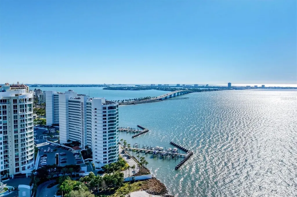 988 Blvd Of The Arts Sarasota FL 34236