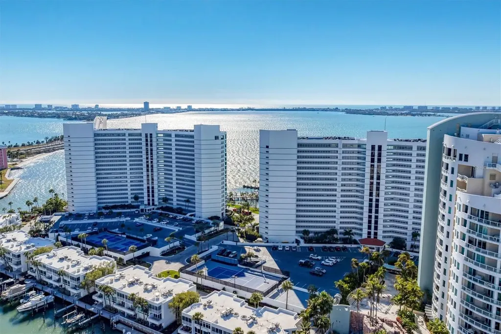 988 Blvd Of The Arts Sarasota FL 34236