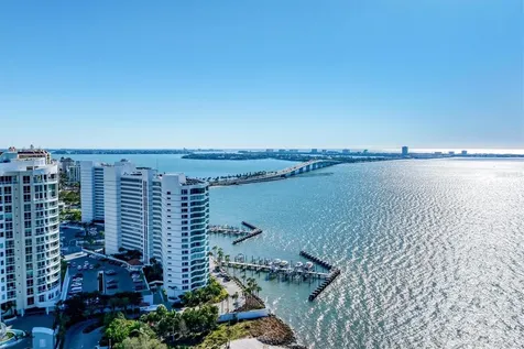 988 Blvd Of The Arts Sarasota FL 34236