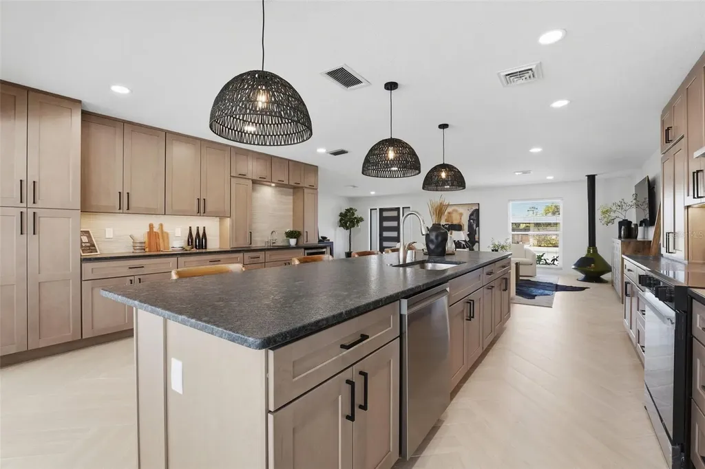 501 65th Street Holmes Beach FL 34217
