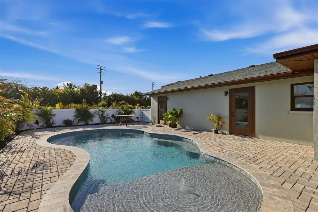 501 65th Street Holmes Beach FL 34217