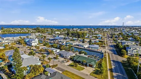 501 65th Street Holmes Beach FL 34217