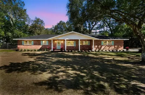 12105 N 53rd Street Temple Terrace FL 33617