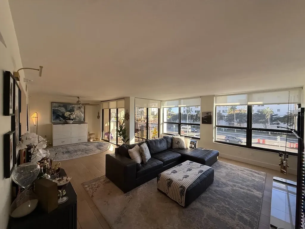 11 Sunset Drive Sarasota FL 34236