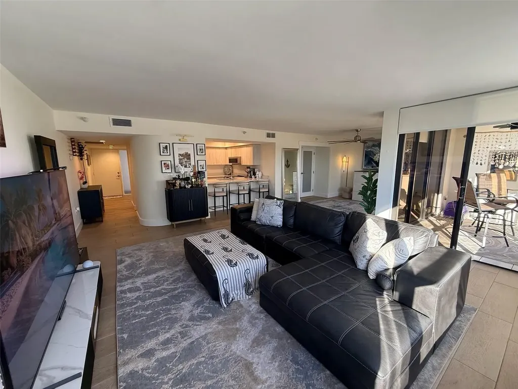 11 Sunset Drive Sarasota FL 34236