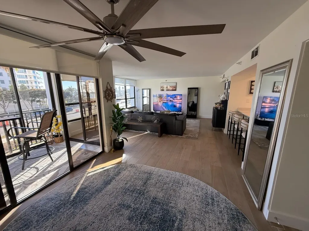 11 Sunset Drive Sarasota FL 34236