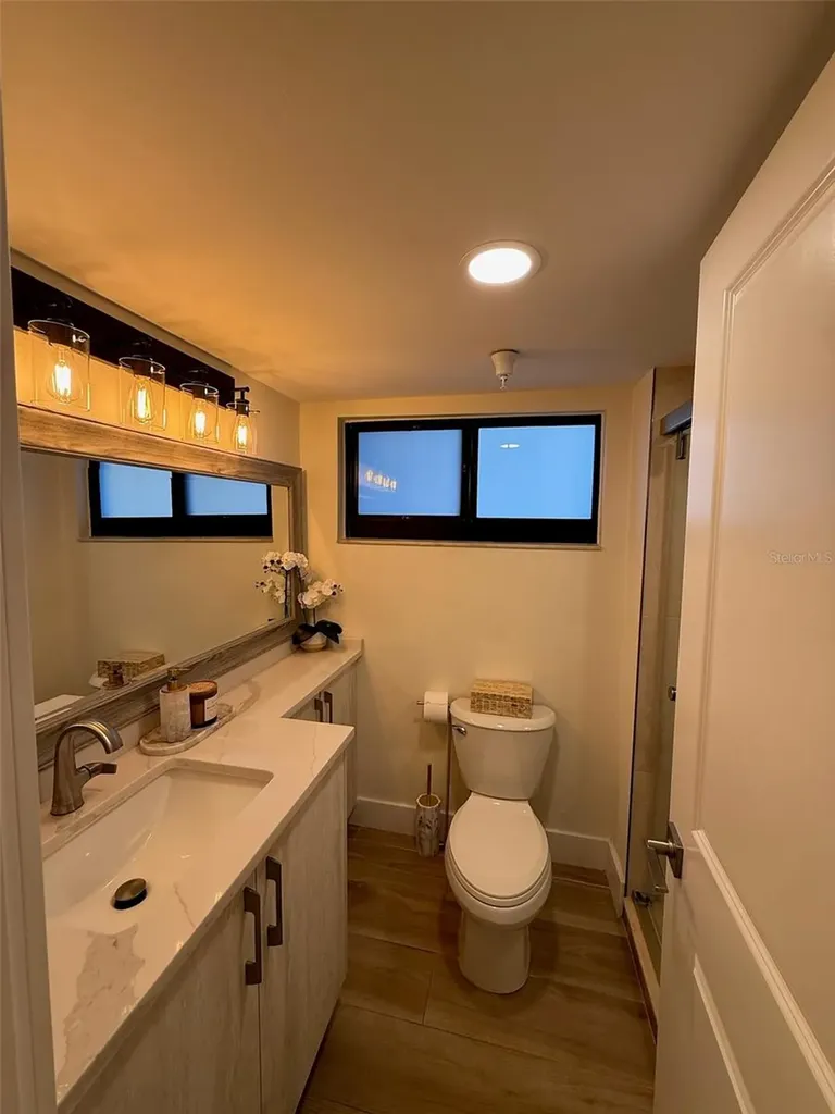 11 Sunset Drive Sarasota FL 34236