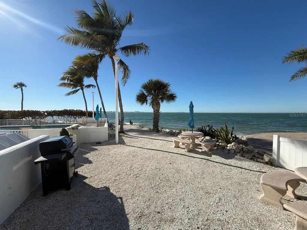11 Sunset Drive Sarasota FL 34236