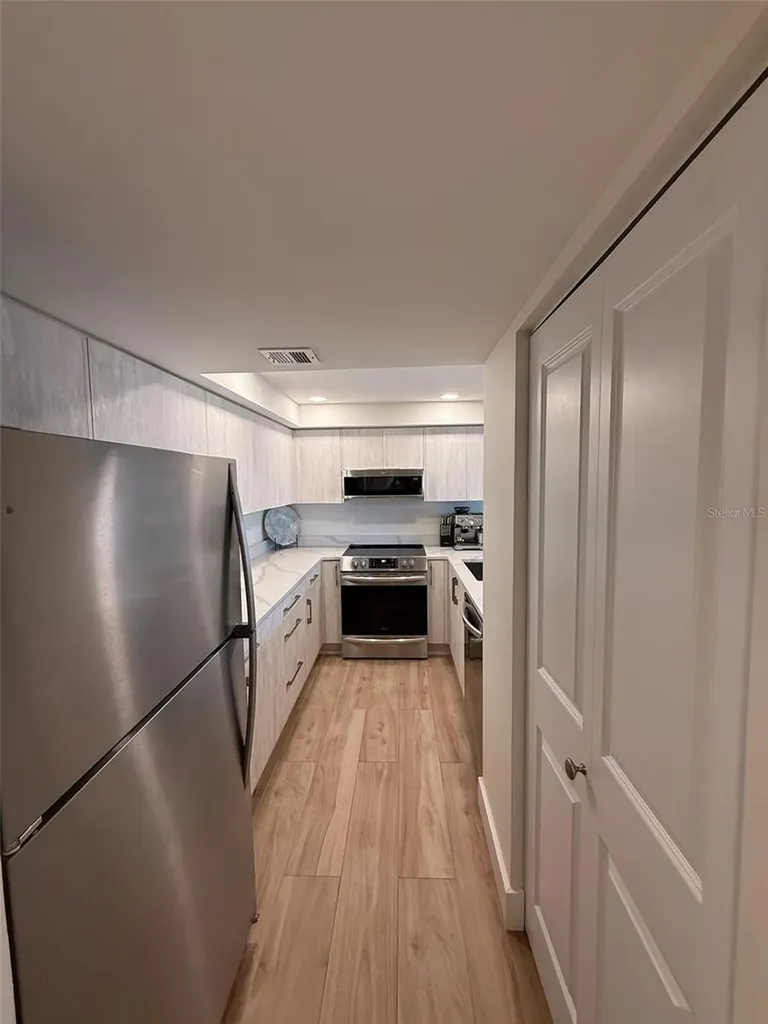 11 Sunset Drive Sarasota FL 34236
