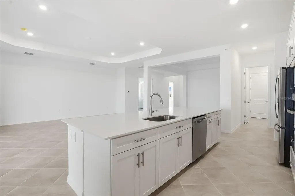 13092 Tulum Loop Venice FL 34293