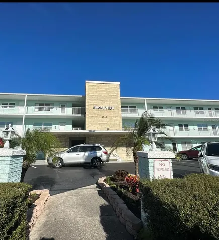 1819 Shore Drive S South Pasadena FL 33707
