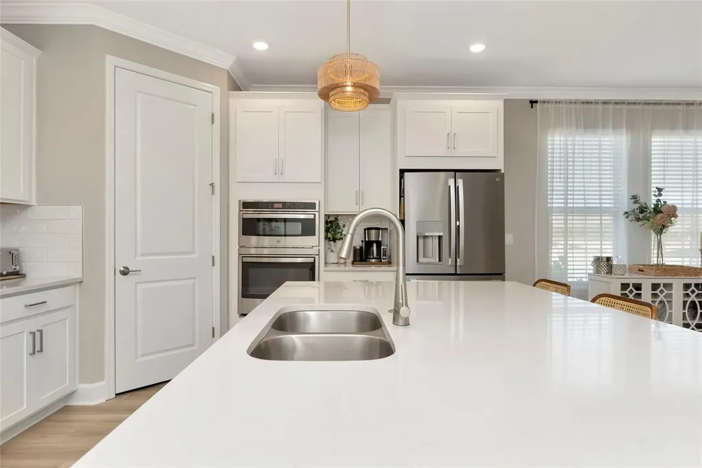 8516 Golden Dawn Court Sarasota FL 34241