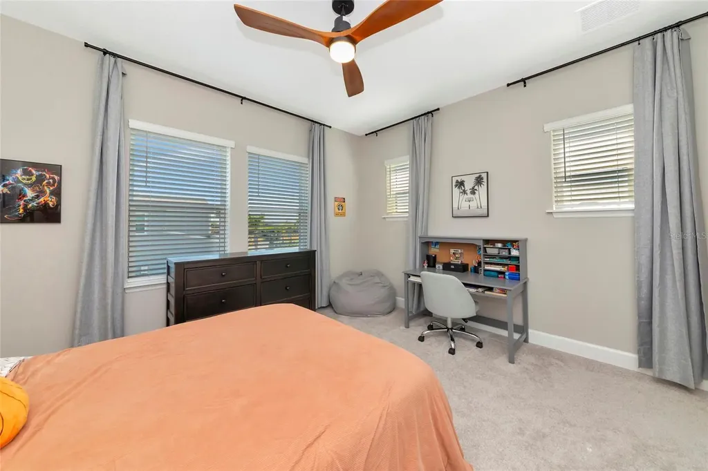 8516 Golden Dawn Court Sarasota FL 34241