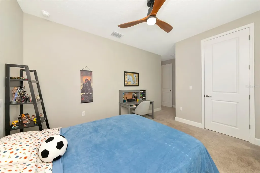 8516 Golden Dawn Court Sarasota FL 34241