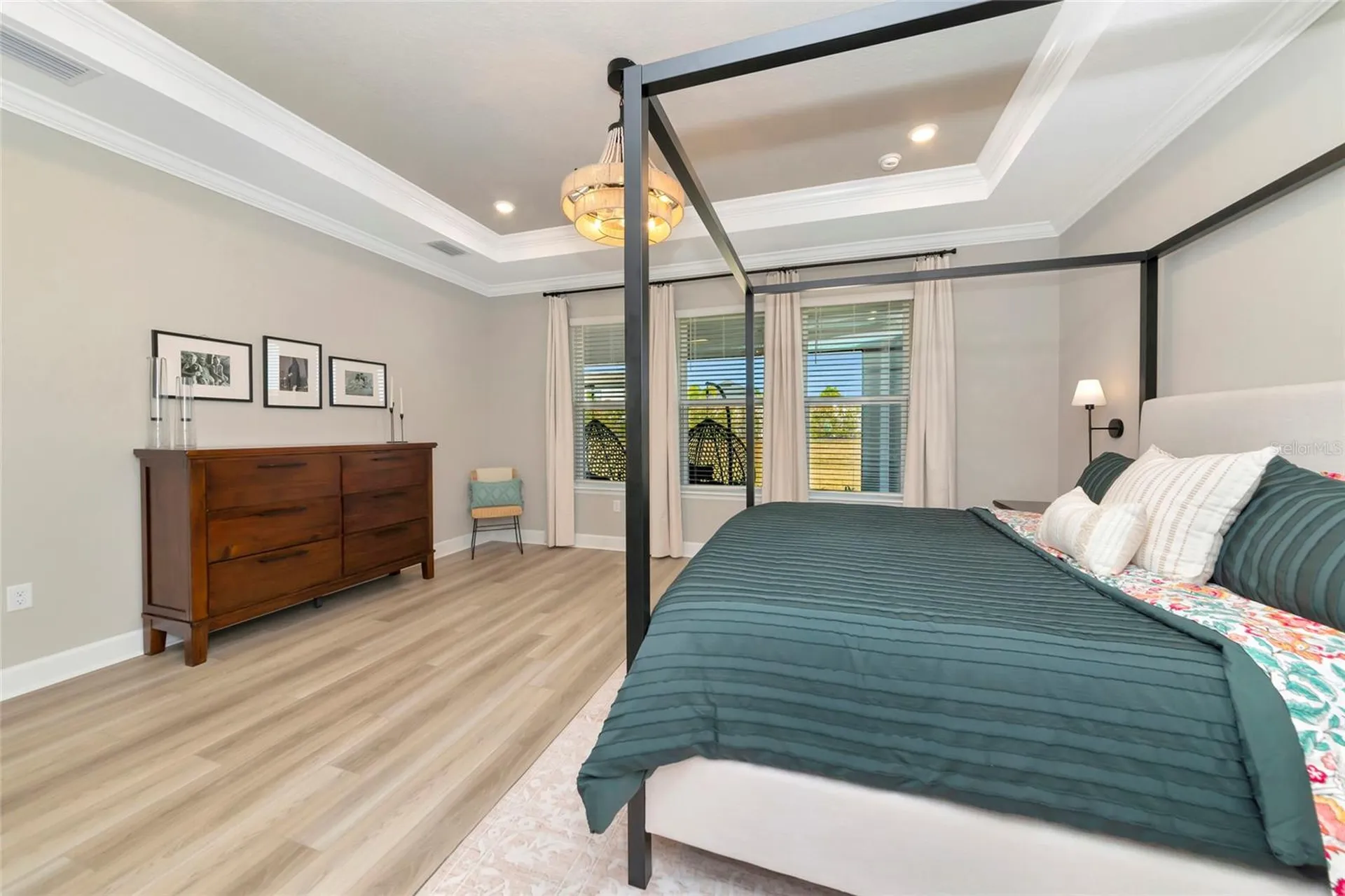 8516 Golden Dawn Court Sarasota FL 34241