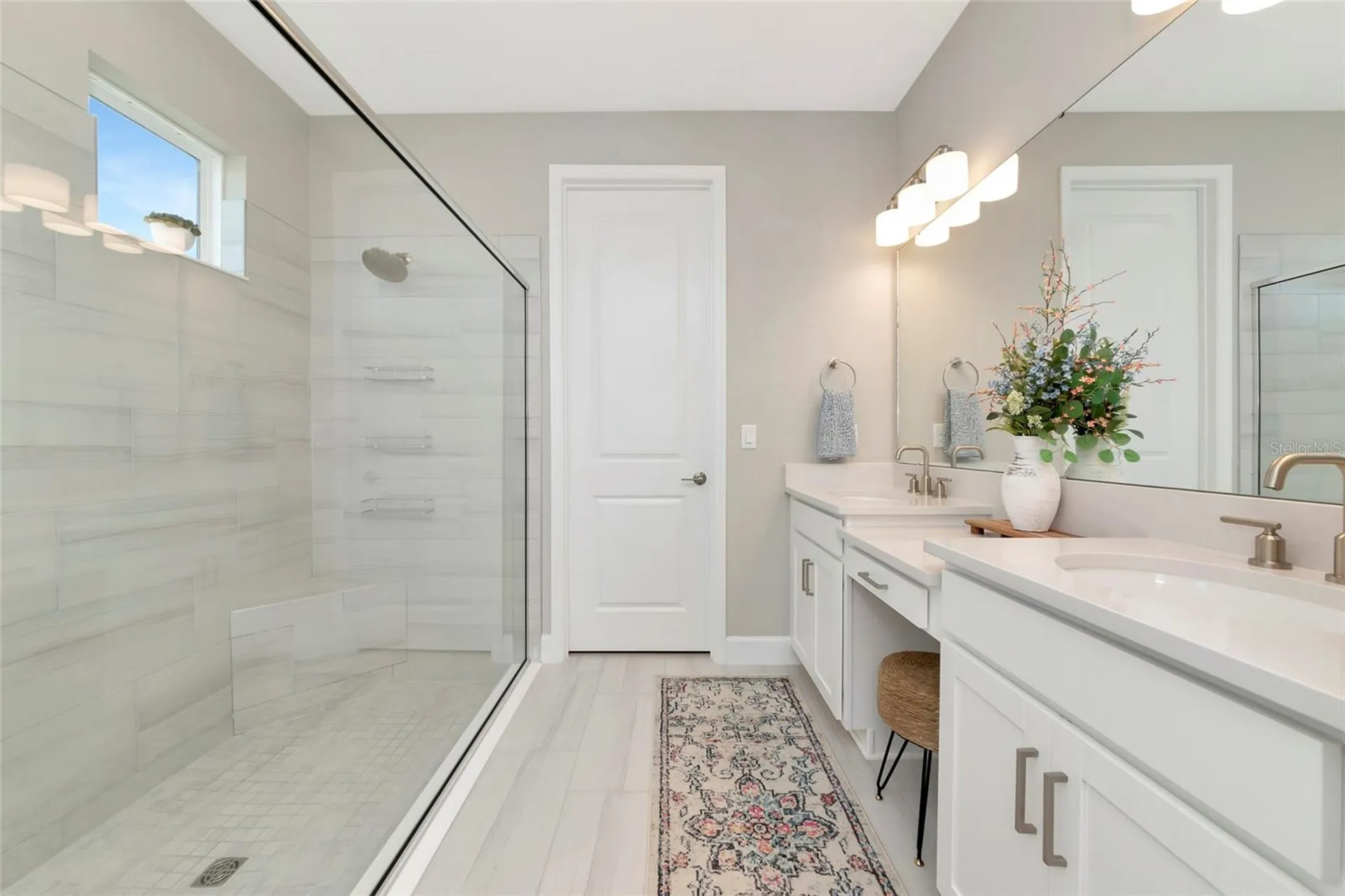 8516 Golden Dawn Court Sarasota FL 34241