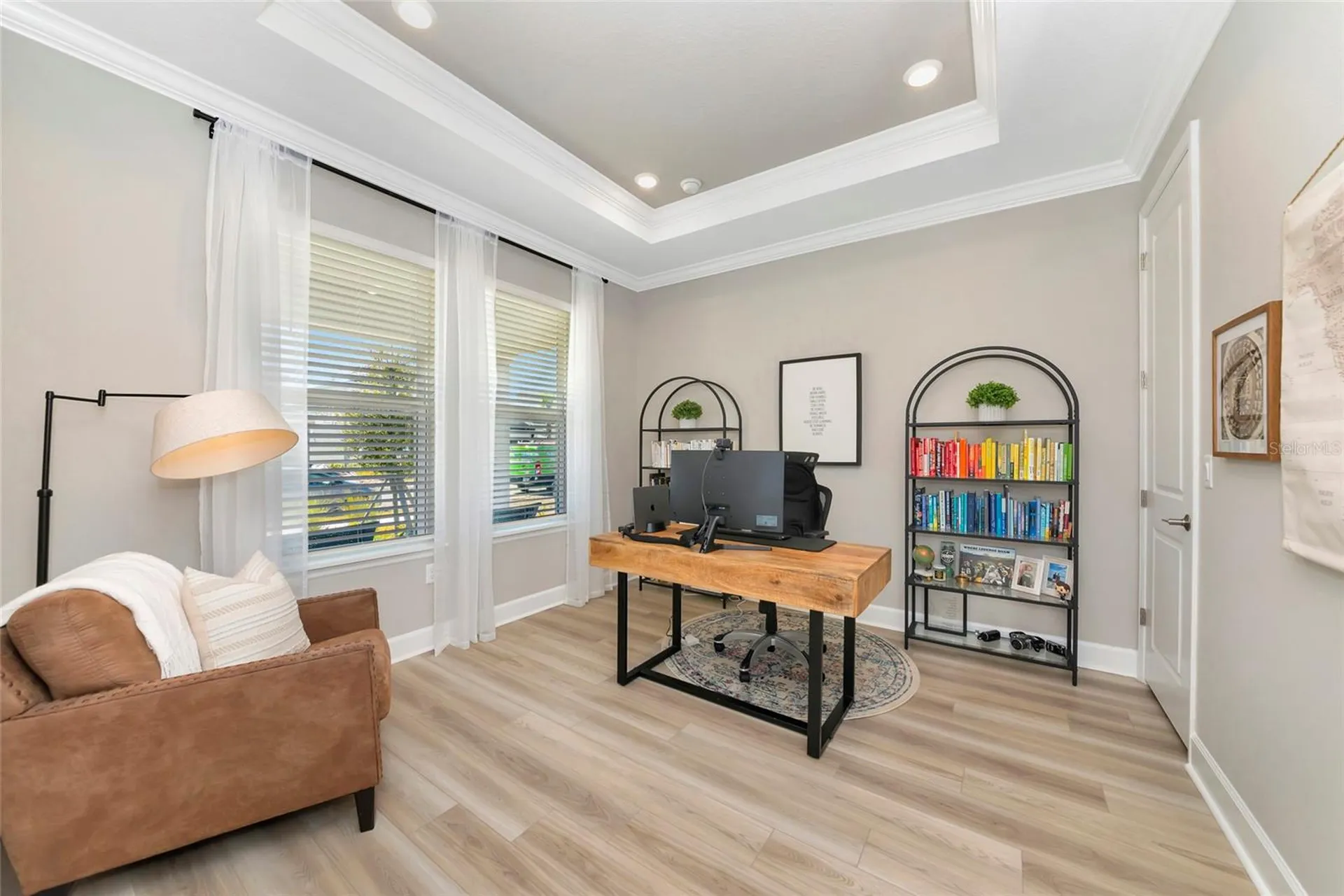 8516 Golden Dawn Court Sarasota FL 34241