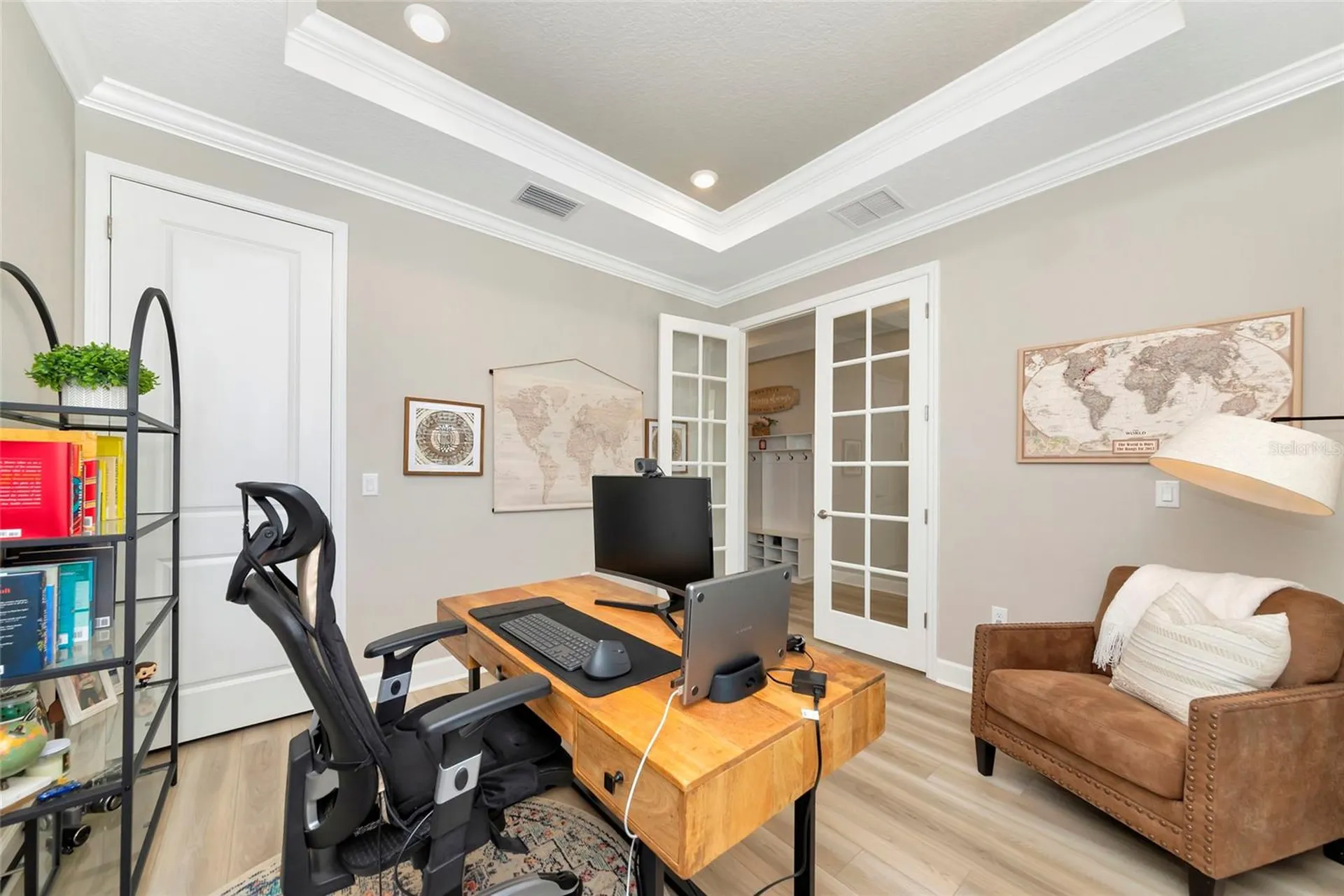 8516 Golden Dawn Court Sarasota FL 34241