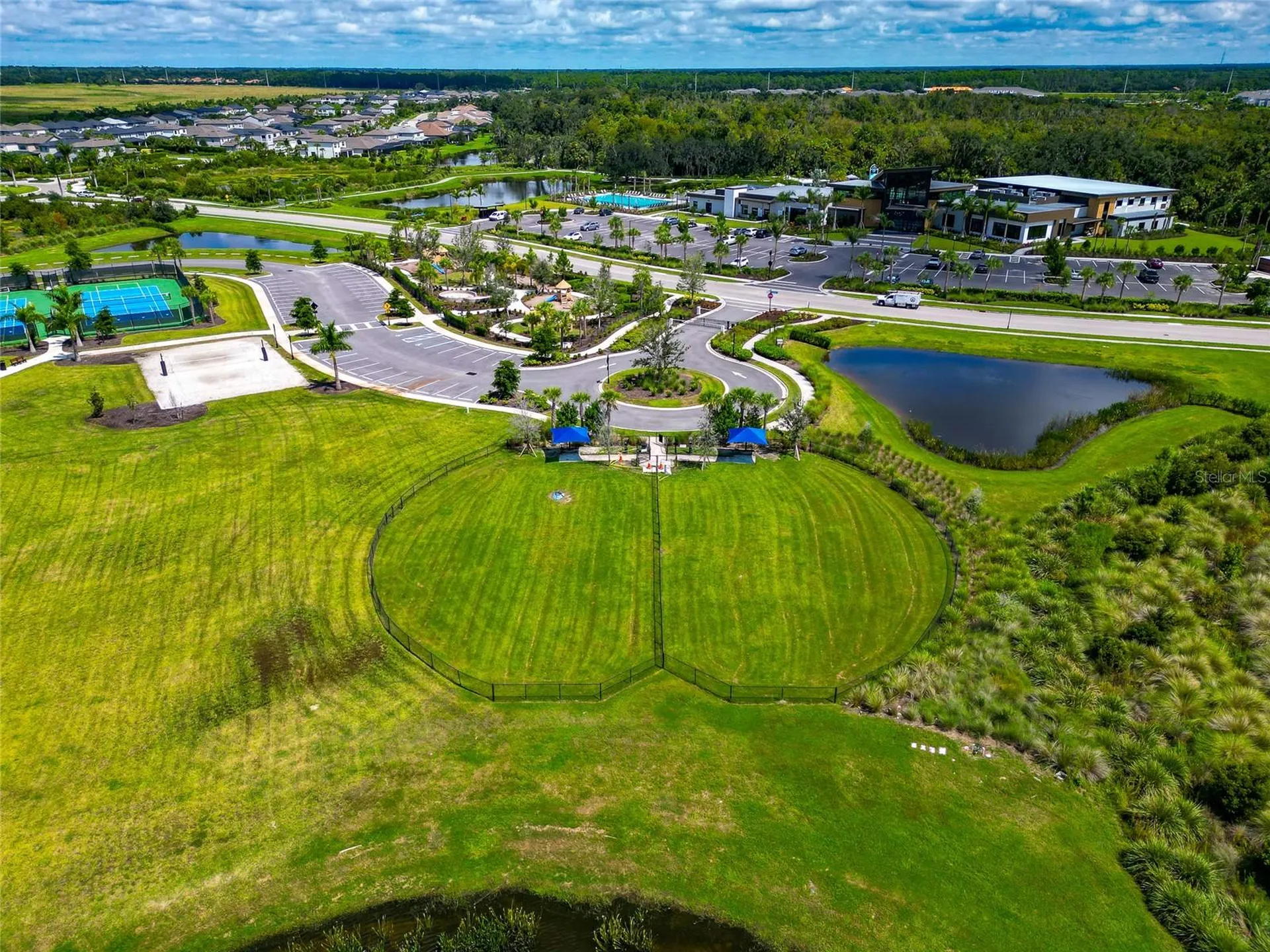 8516 Golden Dawn Court Sarasota FL 34241