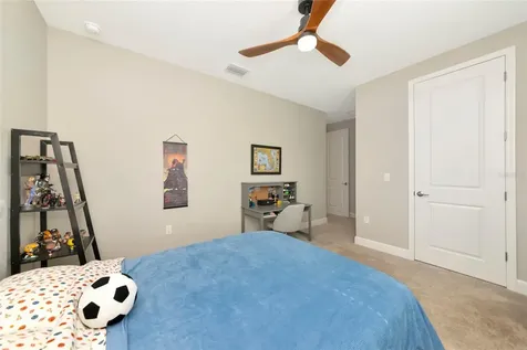 8516 Golden Dawn Court Sarasota FL 34241