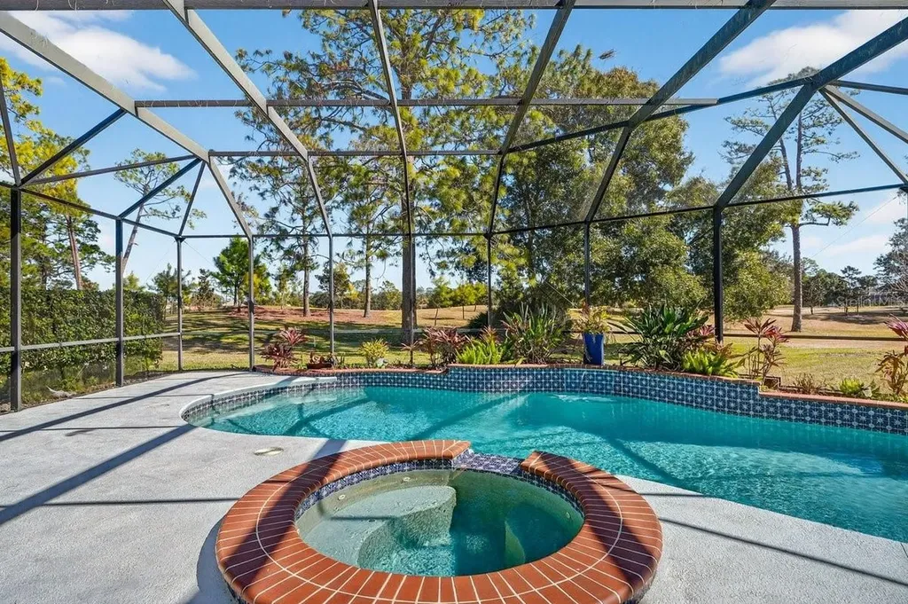 13 Bay Pointe Drive Ormond Beach FL 32174