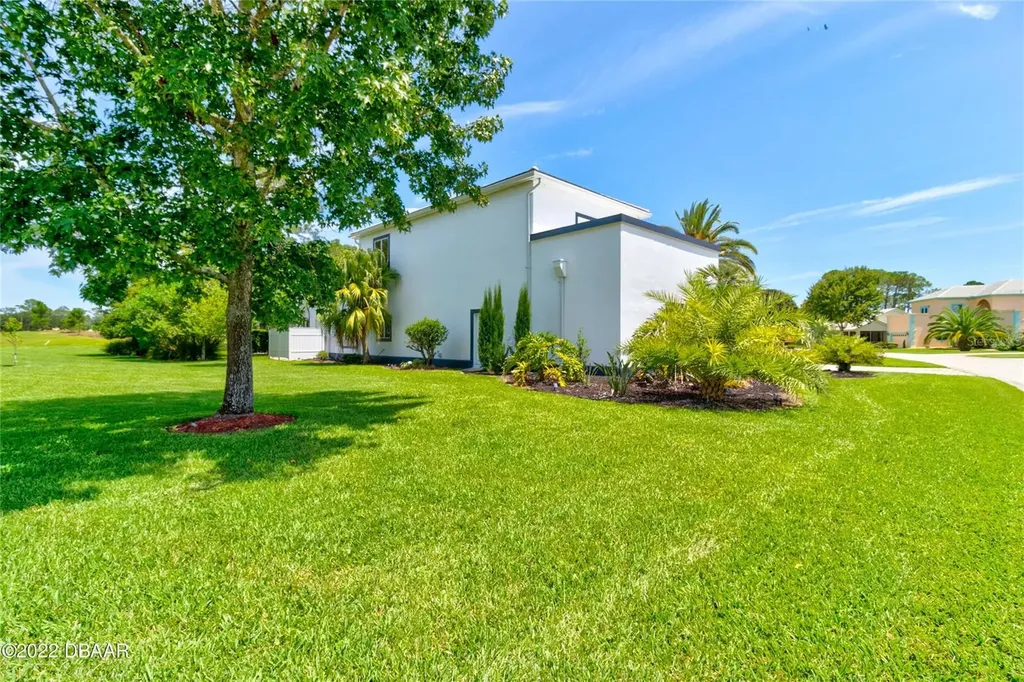13 Bay Pointe Drive Ormond Beach FL 32174