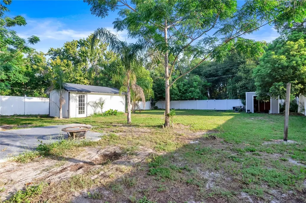 261 1st Street Chuluota FL 32766