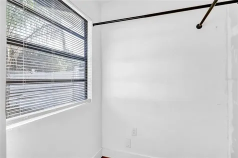 261 1st Street Chuluota FL 32766