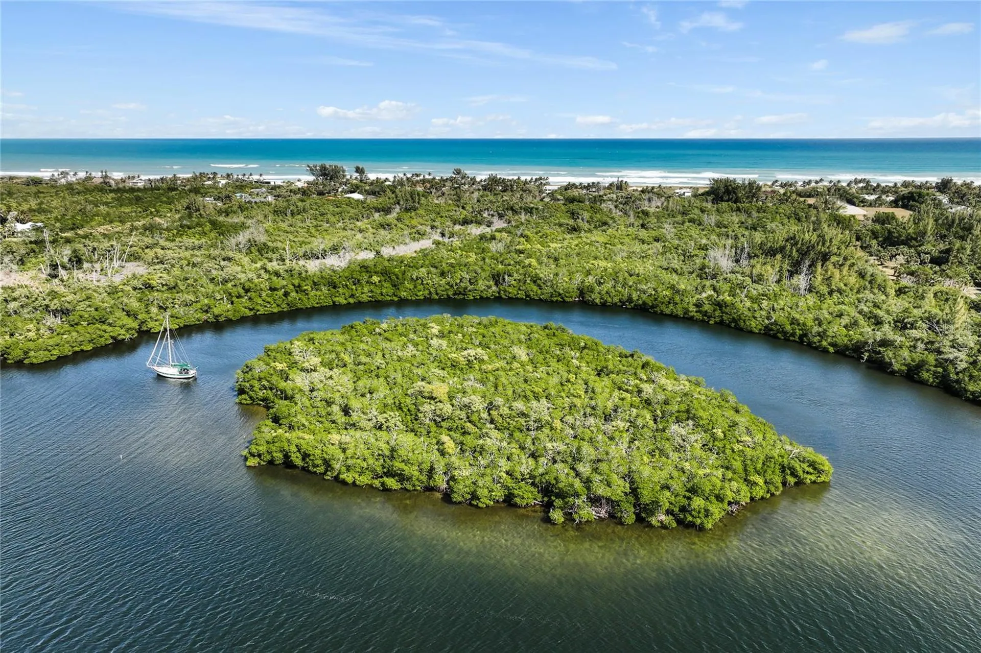 9058 SE Star Island Way Hobe Sound FL 33455