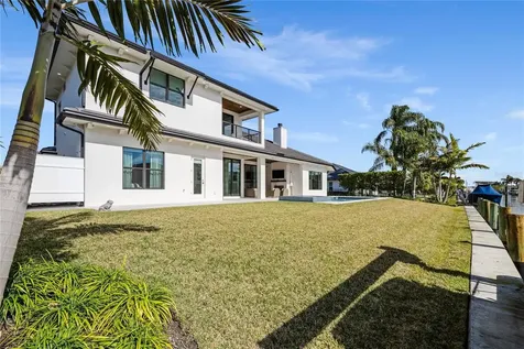9058 SE Star Island Way Hobe Sound FL 33455