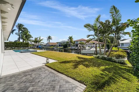 9058 SE Star Island Way Hobe Sound FL 33455