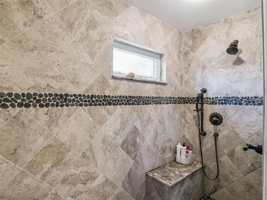 21704 Loch Haven Pass Leesburg FL 34748