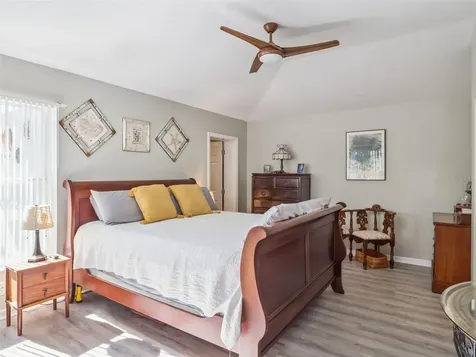 21704 Loch Haven Pass Leesburg FL 34748