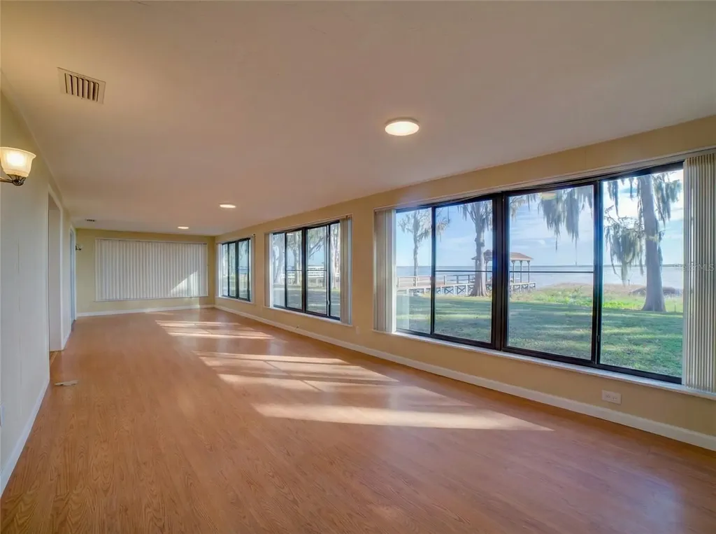 12255 Virginia Drive Leesburg FL 34788