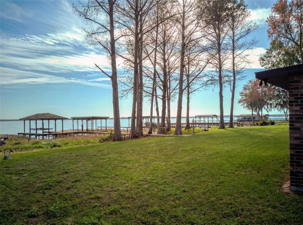 12255 Virginia Drive Leesburg FL 34788
