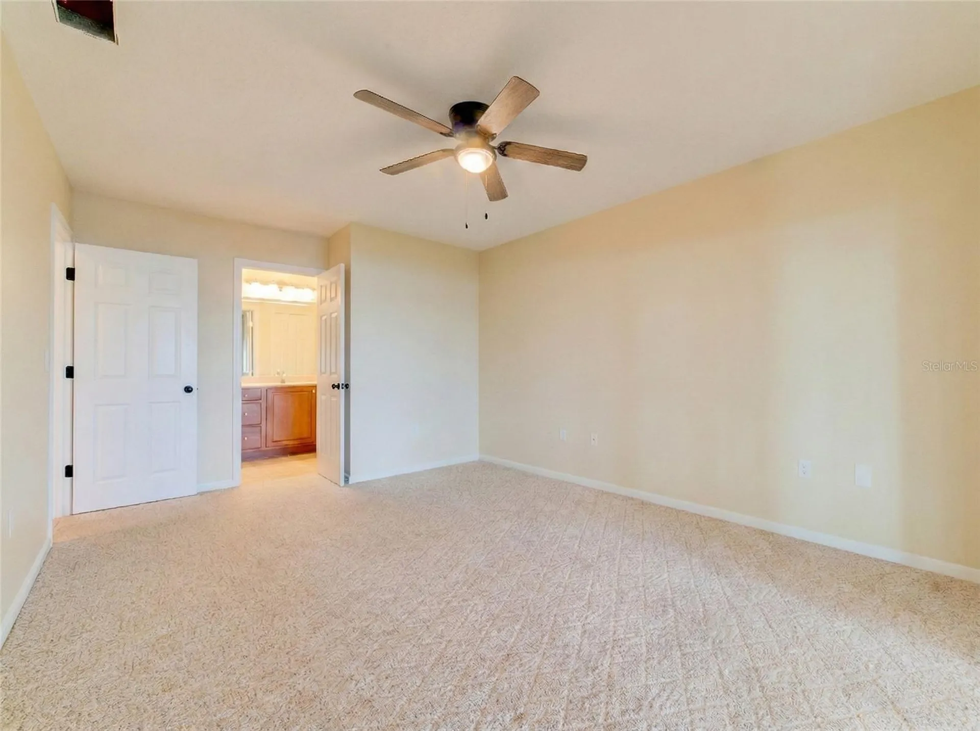 12255 Virginia Drive Leesburg FL 34788