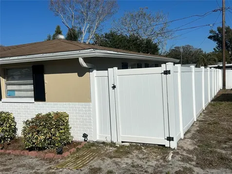 10824 Inglewood Avenue Port Richey FL 34668