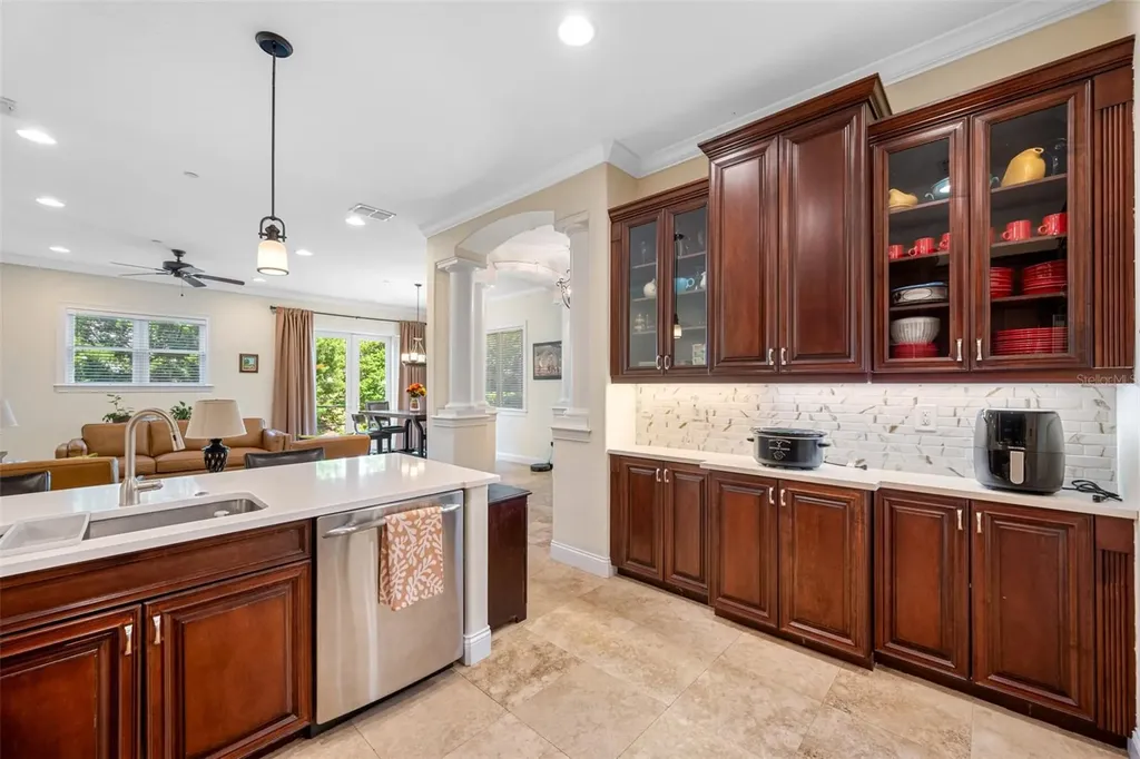 1425 Hillside Landing Drive Tarpon Springs FL 34688
