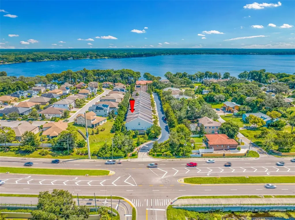 1425 Hillside Landing Drive Tarpon Springs FL 34688