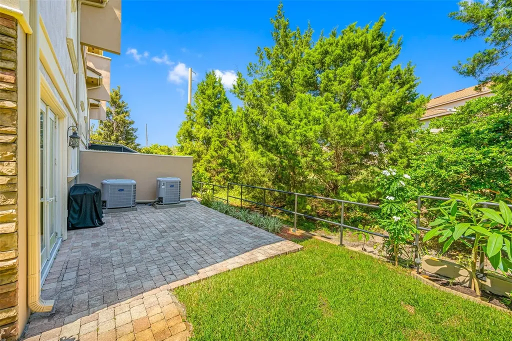 1425 Hillside Landing Drive Tarpon Springs FL 34688